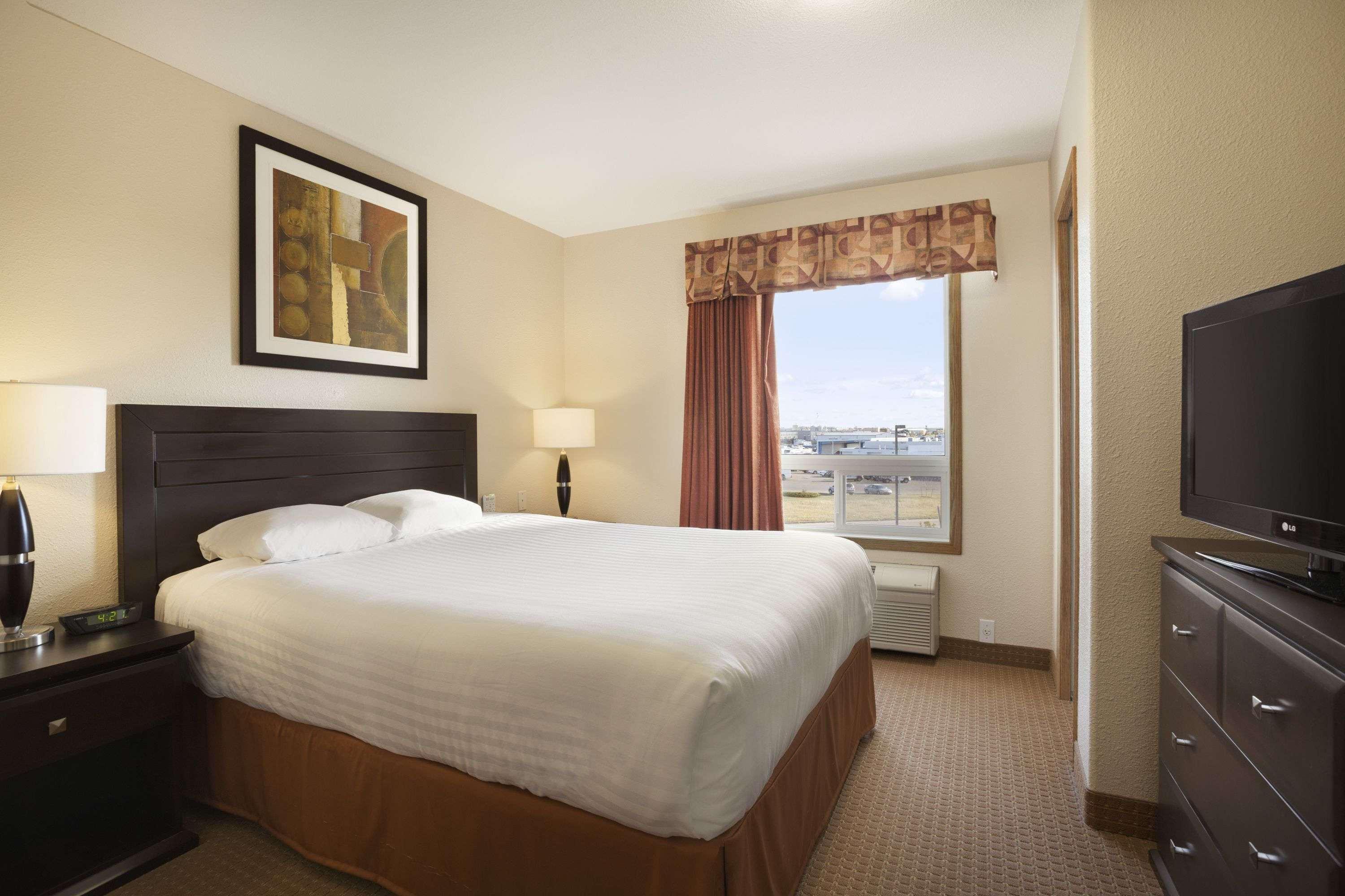 Super 8 By Wyndham Edmonton International Airport Hotel Leduc Exterior foto