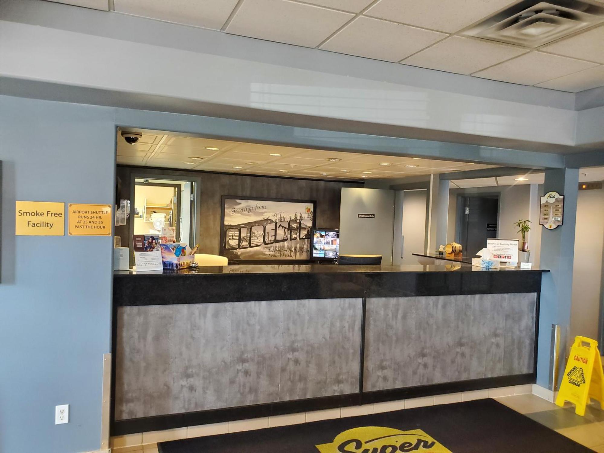 Super 8 By Wyndham Edmonton International Airport Hotel Leduc Exterior foto